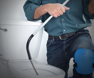 11 dicas de como desentupir um vaso sanitário